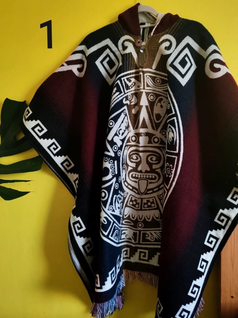 Artisanal Highland Poncho Nº 1