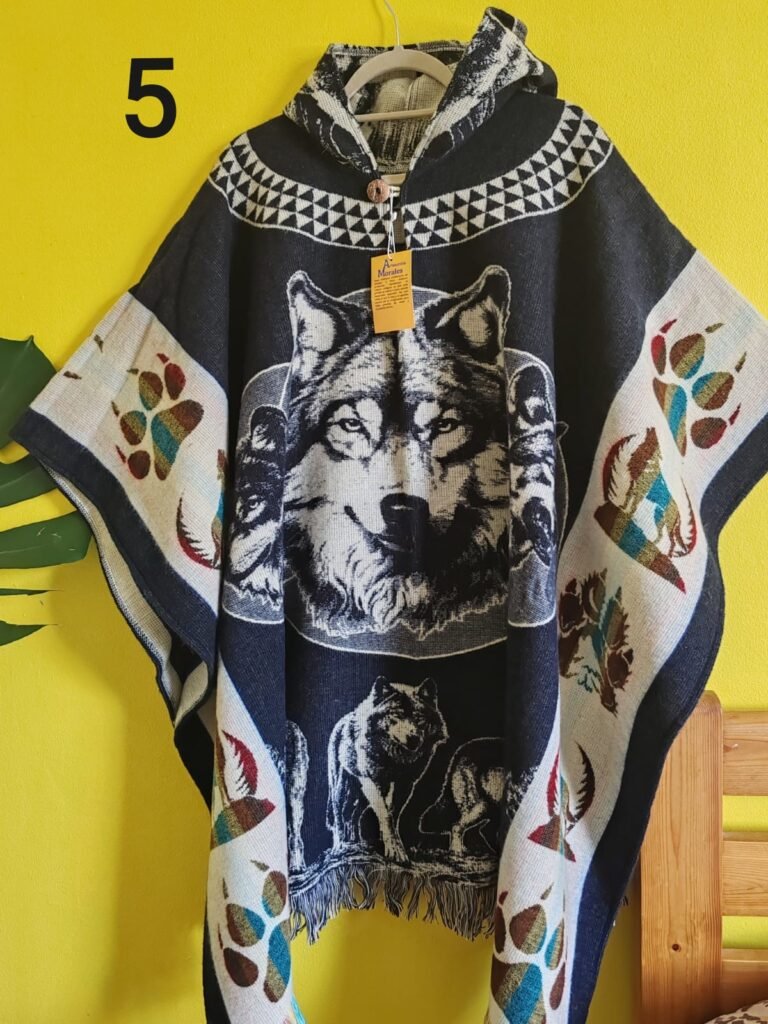 Artisanal Highland Poncho Nº 5